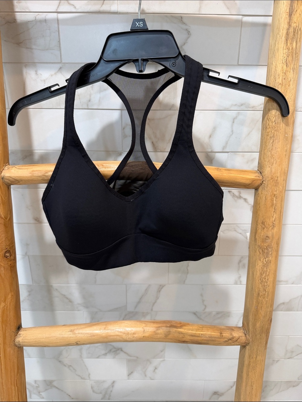 Black Racerback Sports Bra - lululemon size 4